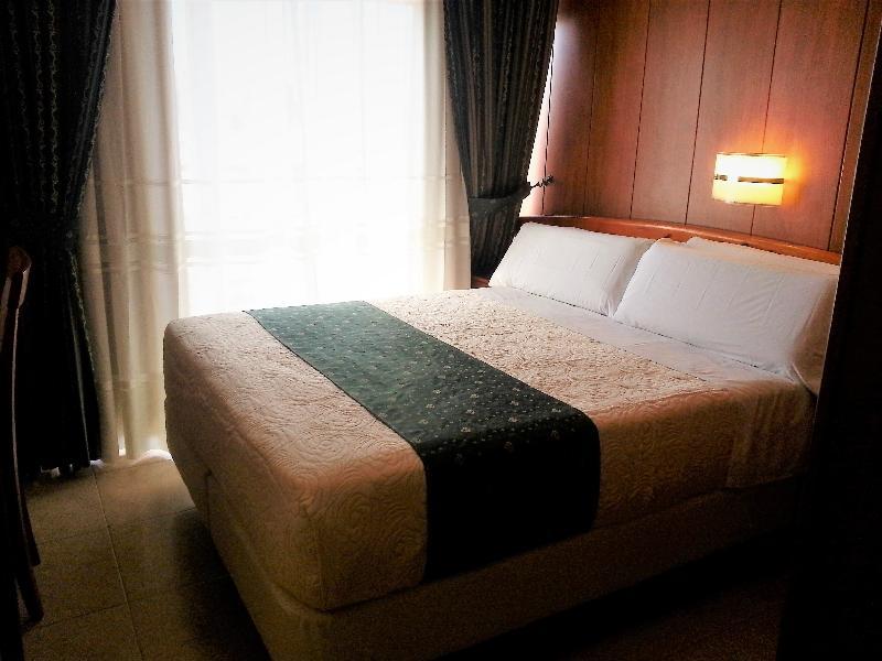 Hotel Alameda Малага Екстер'єр фото