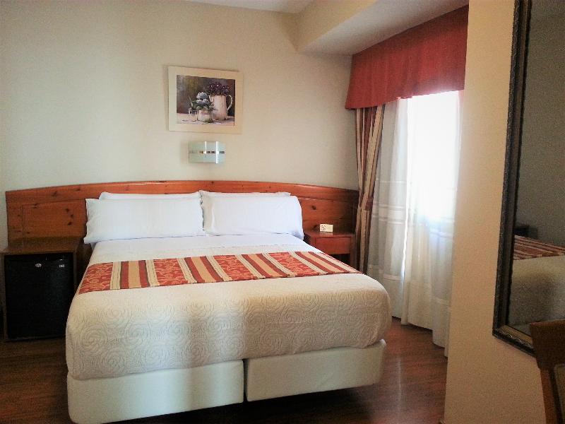 Hotel Alameda Малага Екстер'єр фото