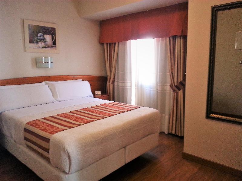Hotel Alameda Малага Екстер'єр фото